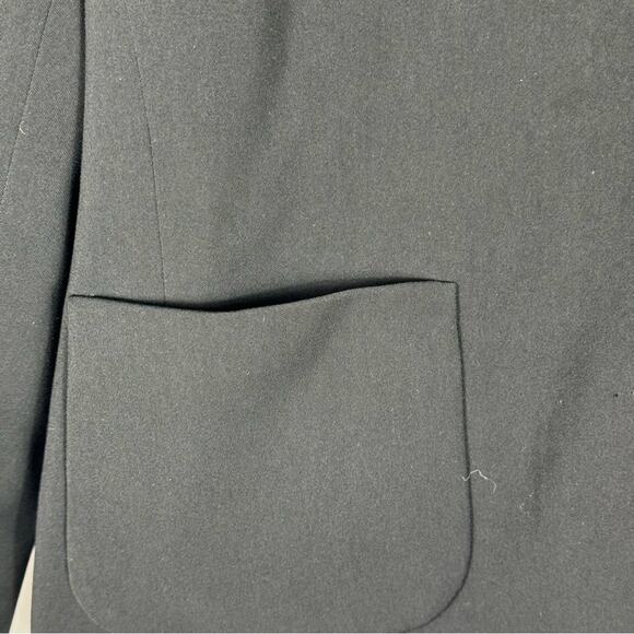 Lafayette 148 New York Women’s Petite Black 3 Button Lined Blazer Size 4 - Picture 3 of 8